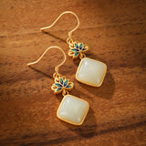 Boucles d'Oreilles Jade Blanc Lotus Bleu Argent Plaqué Or - Biloria