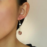 Boucles d'oreilles pendantes Quartz Fraise et Perle - Biloria